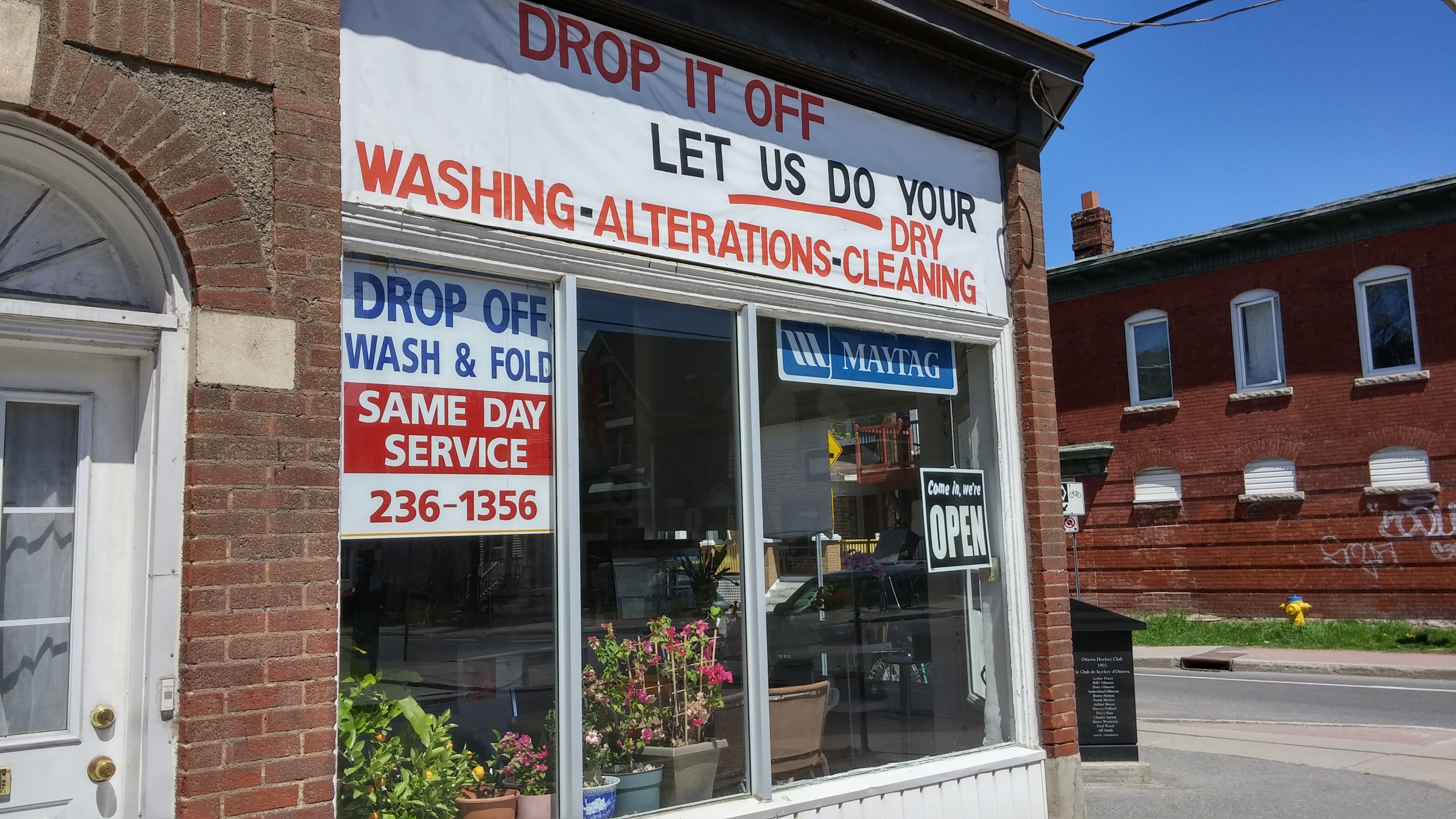 Majestic Cleaners & Laundry (Gladstone Avenue) (Ottawa)